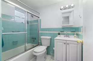 16900 NE 14th Ave, Miami, FL 33162 - Photo 17