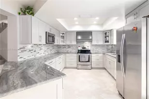 10263 Islander Dr, Boca Raton, FL 33498 - Photo 1