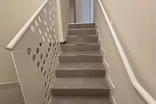 16395 Biscayne Blvd, North Miami Beach, FL 33160 - Photo 5