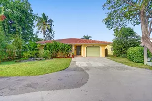755 NW 35th St, Oakland Park, FL 33309 - Photo 1
