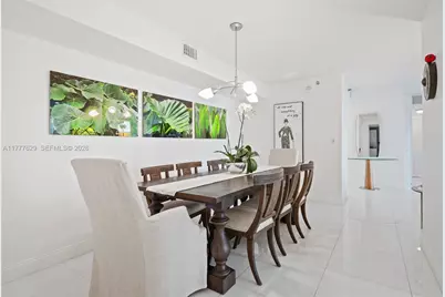 2000 Towerside Ter #805, Miami, FL 33138 - Photo 7