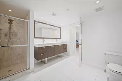 2000 Towerside Ter #805, Miami, FL 33138 - Photo 19
