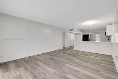 4800 Hillcrest Ln #207, Hollywood, FL 33021 - Photo 11