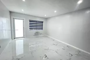 641 Espanola Way, Miami Beach, FL 33139 - Photo 13