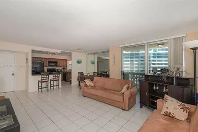 1817 S Ocean Dr #628, Hallandale Beach, FL 33009 - Photo 7