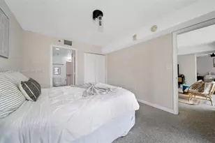 1200 Brickell Bay Dr, Miami, FL 33131 - Photo 19