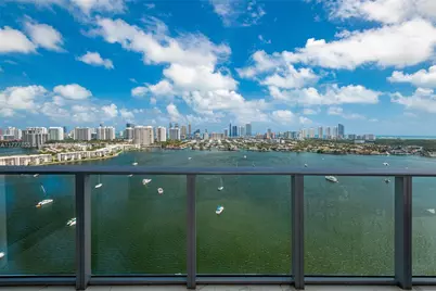 17301 Biscayne Blvd #2209, North Miami Beach, FL 33160 - Photo 51