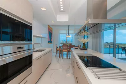 17301 Biscayne Blvd #2209, North Miami Beach, FL 33160 - Photo 19