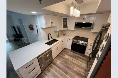 2005 SE 10th Ave #412, Fort Lauderdale, FL 33316 - Photo 13