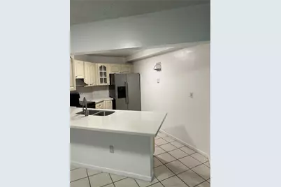 9445 Fontainebleau Blvd #104, Miami, FL 33172 - Photo 3