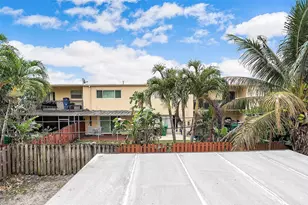 6668 SW 41st Pl, Davie, FL 33314 - Photo 15