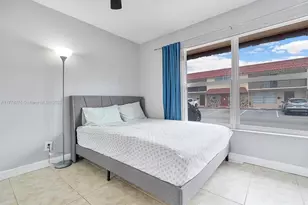 6668 SW 41st Pl, Davie, FL 33314 - Photo 11