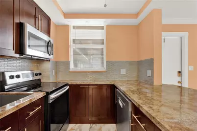 1811 Jefferson St #209, Hollywood, FL 33020 - Photo 9