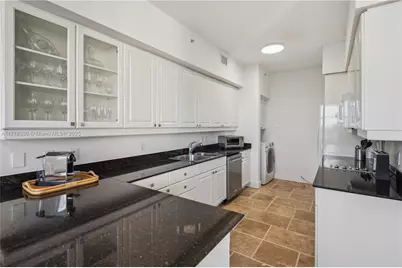 747 Crandon Blvd #PH10, Key Biscayne, FL 33149 - Photo 15
