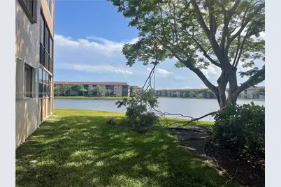 950 SW 138th Ave #102B, Pembroke Pines, FL 33027 - Photo 31