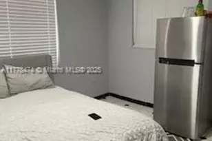 1012 E 20th St, Hialeah, FL 33013 - Photo 17