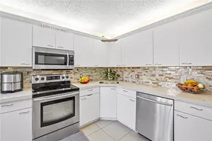 4101 E Coral Tree Circle, Coconut Creek, FL 33073 - Photo 5