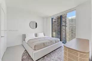 88 SW 7th St, Miami, FL 33130 - Photo 13