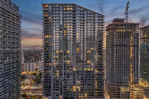 88 SW 7th St, Miami, FL 33130 - Photo 25