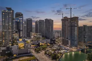 88 SW 7th St, Miami, FL 33130 - Photo 21