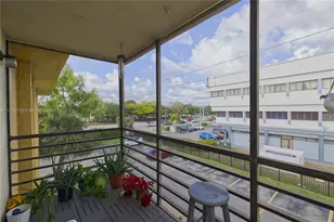 3195 Foxcroft Rd, Miramar, FL 33025 - Photo 21