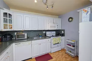 3195 Foxcroft Rd, Miramar, FL 33025 - Photo 11