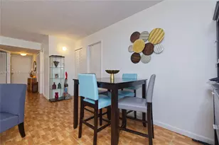 3195 Foxcroft Rd, Miramar, FL 33025 - Photo 7