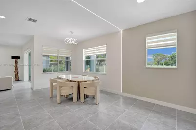 1348 Silk Oak Dr, Hollywood, FL 33021 - Photo 29