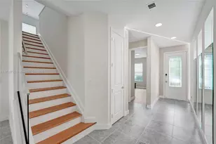 1348 Silk Oak Dr, Hollywood, FL 33021 - Photo 7