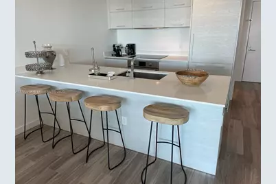 1300 S Miami Ave #3203, Miami, FL 33130 - Photo 3