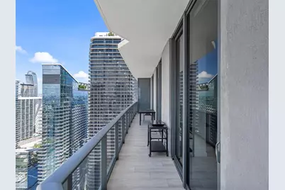 55 SW 9th St #4309, Miami, FL 33130 - Photo 21