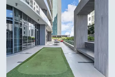 55 SW 9th St #4309, Miami, FL 33130 - Photo 37