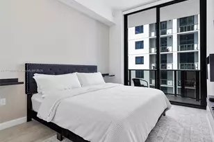 55 SW 9th St, Miami, FL 33130 - Photo 19