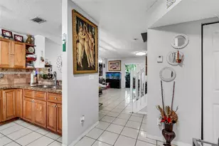 20857 NW 4 St, Pembroke Pines, FL 33029 - Photo 9