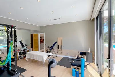 128 NE 94th St, Miami Shores, FL 33138 - Photo 15