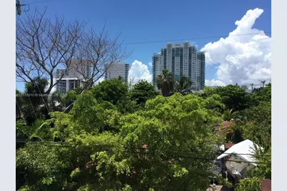 716 Michigan Ave #305, Miami Beach, FL 33139 - Photo 1
