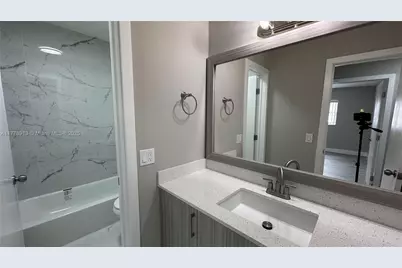 4101 NW 30th Ter, Lauderdale Lakes, FL 33309 - Photo 49