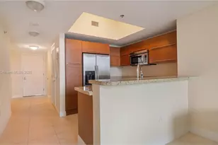 2681 N Flamingo Rd, Sunrise, FL 33323 - Photo 7