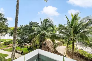 2681 N Flamingo Rd, Sunrise, FL 33323 - Photo 13