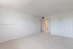 2500 NE 48th Ln, Fort Lauderdale, FL 33308 - Photo 31