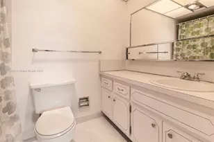 2500 NE 48th Ln, Fort Lauderdale, FL 33308 - Photo 23