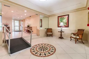 2500 NE 48th Ln, Fort Lauderdale, FL 33308 - Photo 7