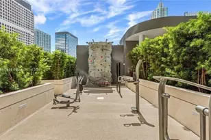 801 S Miami Ave, Miami, FL 33130 - Photo 25