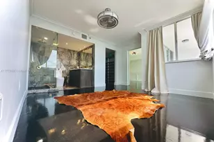 1700 NW N River Dr, Miami, FL 33125 - Photo 11