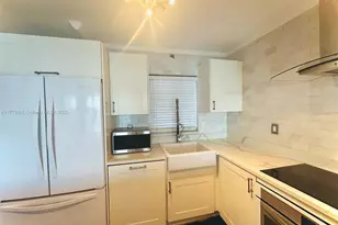 1700 NW N River Dr, Miami, FL 33125 - Photo 5