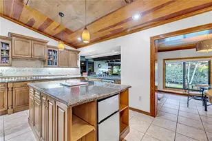 7801 SW 170th St, Palmetto Bay, FL 33157 - Photo 19