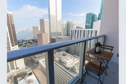 151 SE 1st St #2802, Miami, FL 33131 - Photo 15