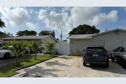 220 NW 12th St, Pompano Beach, FL 33060 - Photo 5