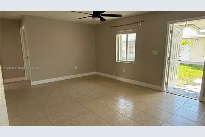 220 NW 12th St, Pompano Beach, FL 33060 - Photo 59