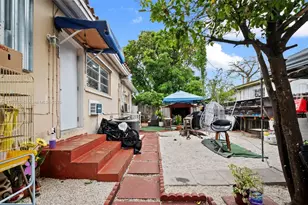 5031 NW 4th St, Miami, FL 33126 - Photo 17